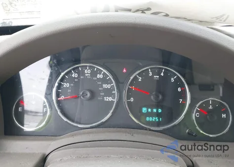 2010 Jeep Liberty Sport from USA, damaged, VIN 1J4PN2GK2AW135363